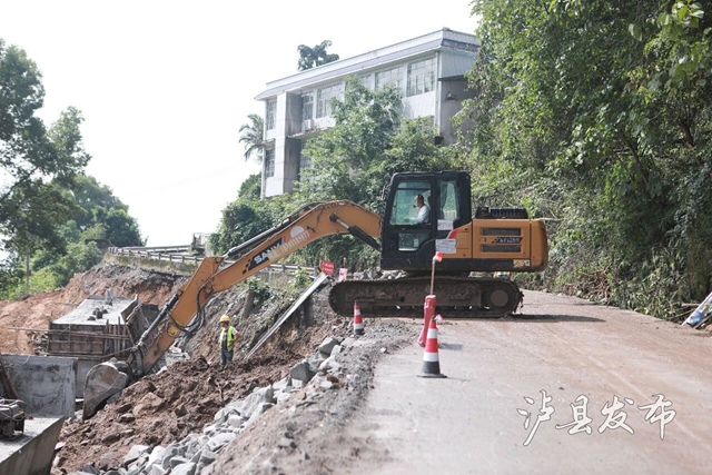 预计明年4月完工!泸县这条道路正在升级中(图4) 路4.jpg