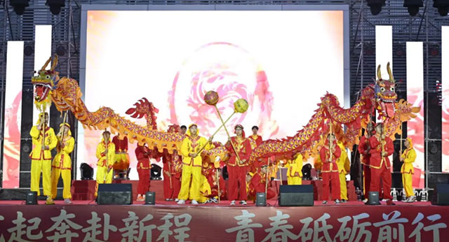 泸县建校这场晚会,“艺”整个爱住了!(图5) 5.jpg