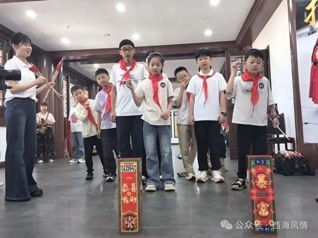 童心向党乐悠悠 古韵书香伴成长|西海读书会走进将军湖村开展关爱留守儿童、欢度六一活动(图6) 6.jpg