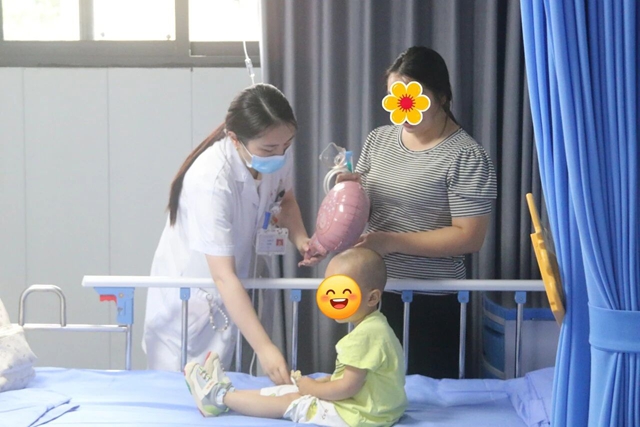 童心相伴·欢乐六一 | 合江县中医医院儿科举办儿童节暖心活动(图6) 6.jpg