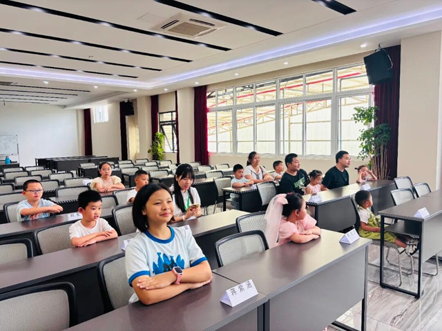 童心筑梦·3D同行——泸州“时为公司”六一亲子派对圆满举行(图7) 时3.jpg