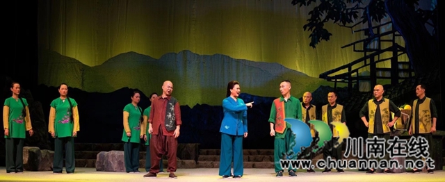 那山·那人·那剧场——张晓红与泸州河川剧的时代守望与艺术新生(图5) 川剧5.jpg