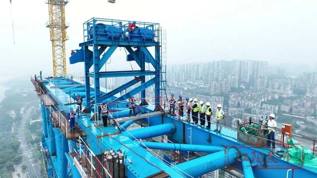 一索飞渡!泸州长江五桥建设迎来关键节点(图9) 9.jpg