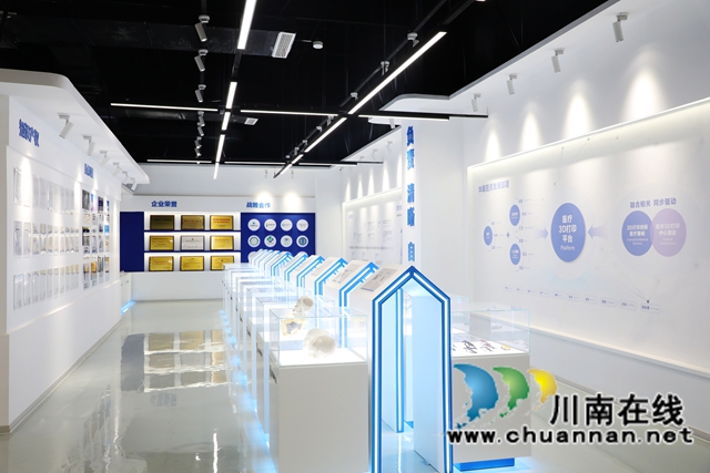 产品展示区.JPG