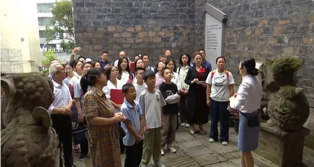 就在泸州主城区,东华诗社旧址陈列馆开馆(图3) 东华3.jpg