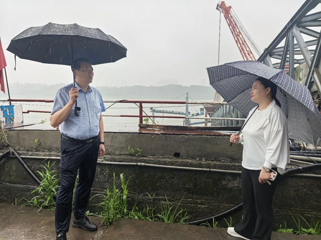 深入一线纾困解难 精准服务赋能发展|泸州市口岸物流办走访调研重点物流企业(图3) 口岸3.jpg