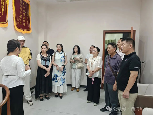 书香润心 康养同行——西海读书会走进龙马潭区中医院开展读书疗愈活动(图2) 2.jpg
