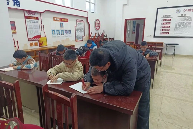 民心守护|结课啦!泸县天兴镇2026春期“社区青少年宫”圆满收官,萌娃风采抢先看(图2) 2.jpg