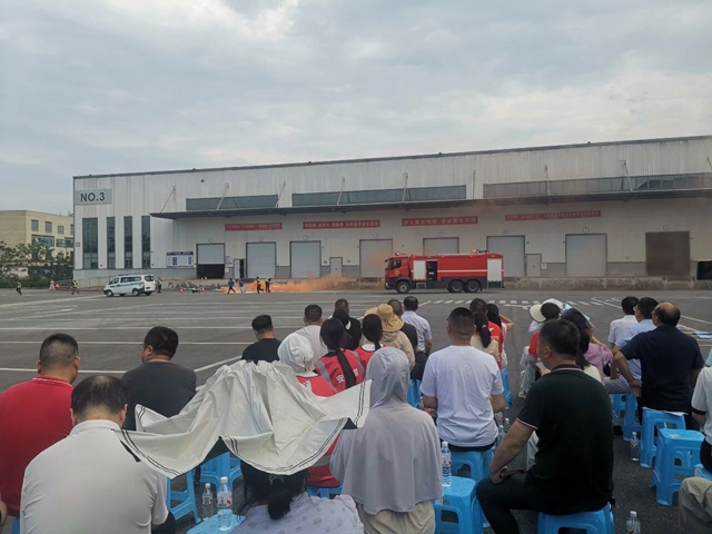 2026年泸州市物流仓储安全应急演练圆满举行(图3) 习3.jpg