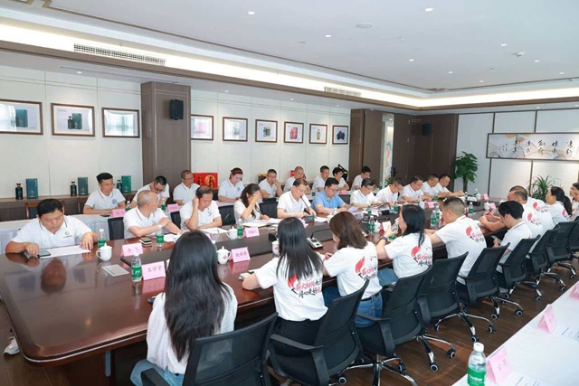 泸州市新阶代表人士开展庆祝中国共产党成立105周年、纪念长征胜利90周年主题活动暨“走进重大工程、重点园区、重点产业”实践活动(图11) 11.jpg