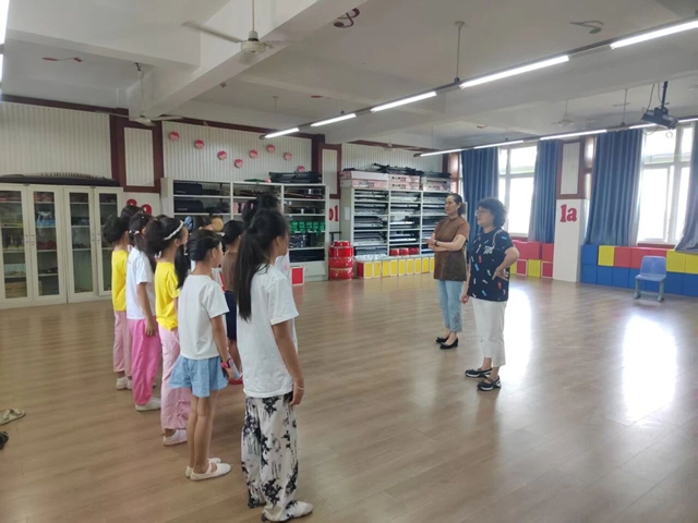再闯全国顶级赛事!泸州《代英薪火》成功突围(图6) 火5.jpg