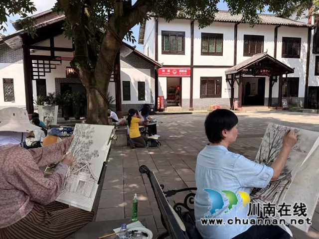 看了电影《四渡》,香港画家团队专程赶赴古蔺!(图2) 2.jpg