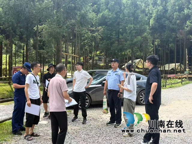 县水务局抓实汛期涉水涉旅安全排筑牢文旅行业防汛屏障2.jpg