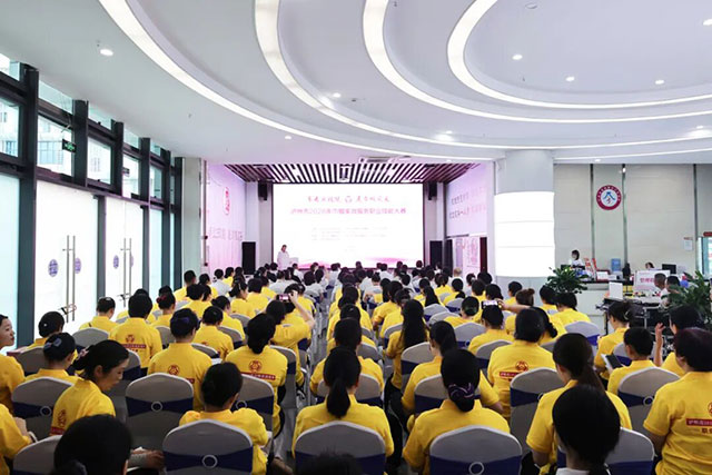 泸州市2026年巾帼家政服务职业技能大赛举行(图1) 1.jpg