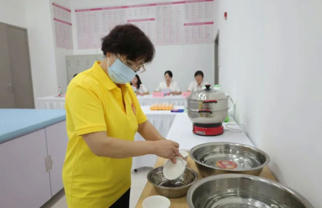 泸州市2026年巾帼家政服务职业技能大赛举行(图10) 10.jpg