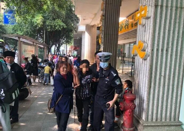 痛别!宜宾54岁交警田浩因公牺牲(图6) 6.jpg
