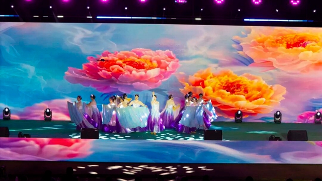 避暑新玩法!黄荆老林英雄会正式开启,夜游、泼水、电音、森林摇滚嗨玩一夏!(图6) 6.jpg