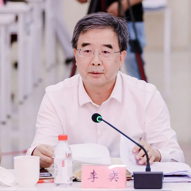 泸州这位校长在中国教育学会召开的学习贯彻全国基础教育工作会议精神座谈会上发言(图6) 6.jpg