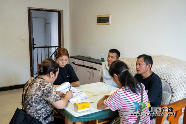 酷暑献大爱 五老育栋梁|叙永县栋梁办、关工委调研走访困境学生(图2) 叙2.png