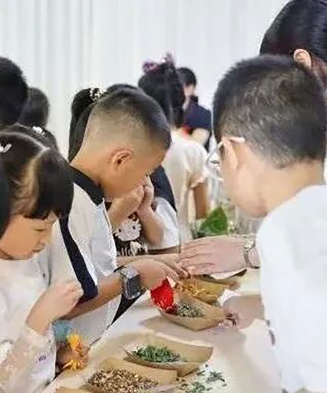泸爱友“家”|泸州市妇联系统多模式开展家庭教育指导服务 守护未成年人健康成长(图9) 9.jpg