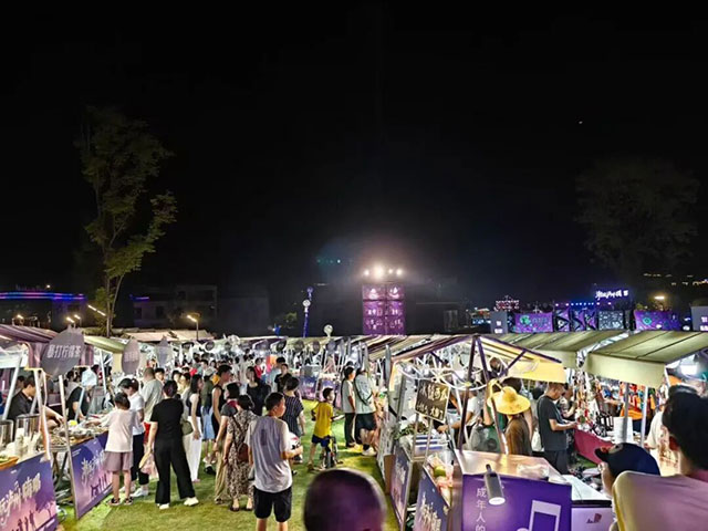 现场千人合唱不散场!“潮玩泸州”看见不一样的酒城夜(图11) 11.jpg