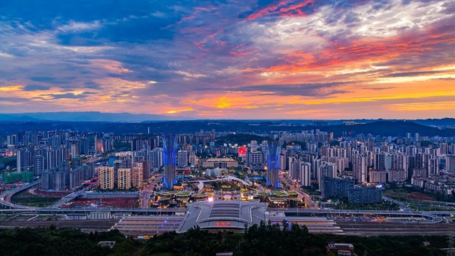 从蓝图到新城!宜宾高新南区,产业烟火生态一站就位(图4) 4.jpg