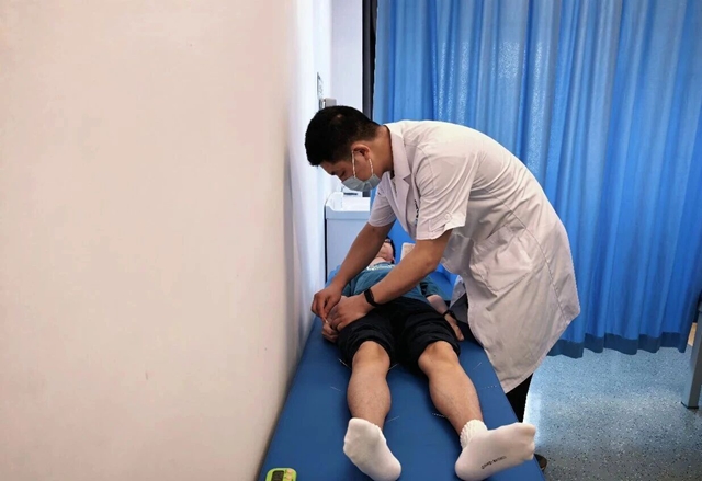 【医师节特辑】 不用吃药也能睡安稳?这项新技术失眠患者可以试试!(图5) 百5.jpg