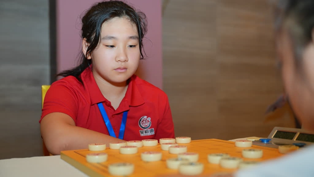 楚河汉界“弈”进原始森林——全国象棋少年精英齐聚黄荆老林争霸(图5) 5.jpg