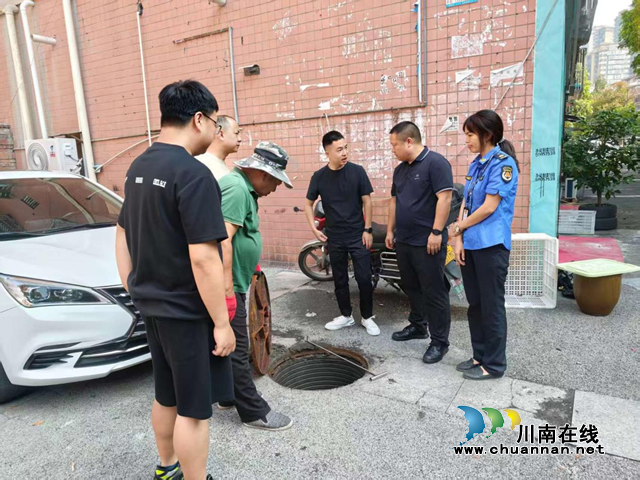龙马潭区:排查排水隐患 护航平安度汛(图1) 安1.png