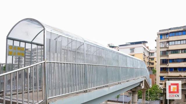 新天桥投用!自贡1800余户居民告别“穿铁绕行”(图3) 铁路3.jpg