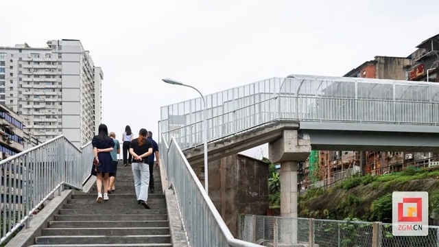 新天桥投用!自贡1800余户居民告别“穿铁绕行”(图4) 铁路4.jpg