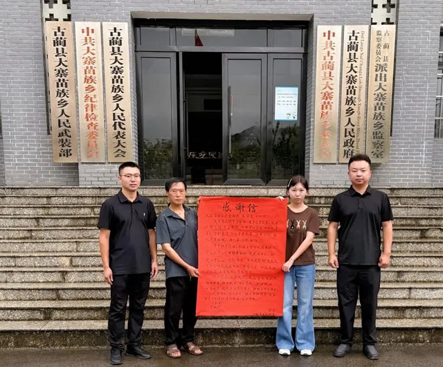 毛1.jpg