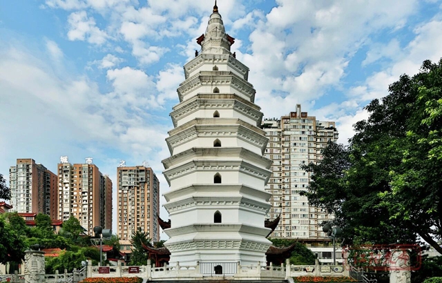 泸州白塔广场改造进入拆除清理阶段(图4) 拆4.jpg