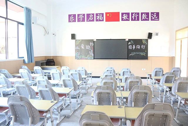 9月1日,龙马高中附属学校正式投用!(图8) 8.jpg