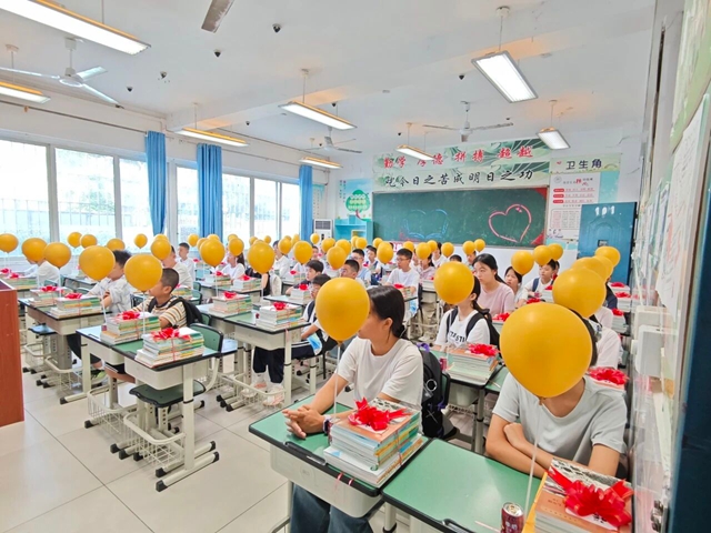 投送成功!江阳开学名场面来了(图16) 16.jpg