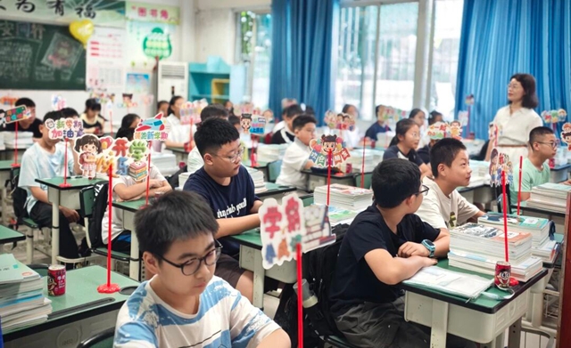 投送成功!江阳开学名场面来了(图29) 29.jpg