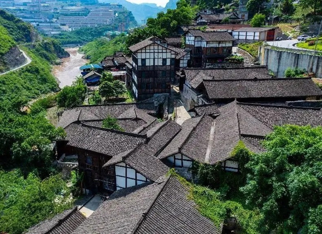央视一套《开学第一课》,讲述红军四渡赤水在古蔺的故事(图16) 红军16.jpg