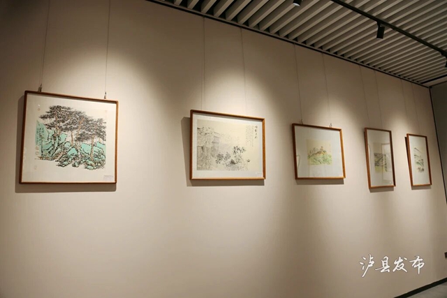 就在泸县诗书画院!55幅写生作品定格龙城风景(图8) 8.jpg