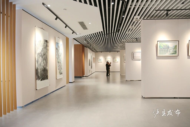 就在泸县诗书画院!55幅写生作品定格龙城风景(图10) 10.jpg