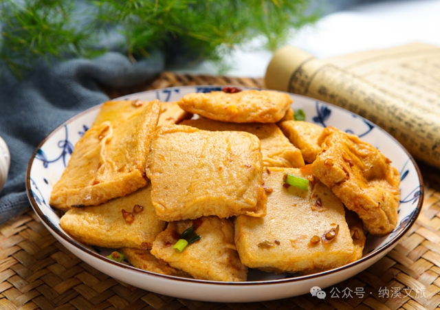坐竹筏、逛古镇、吃豆花芋儿鸡——这才是纳溪该有的样子!(图15) 15.jpg