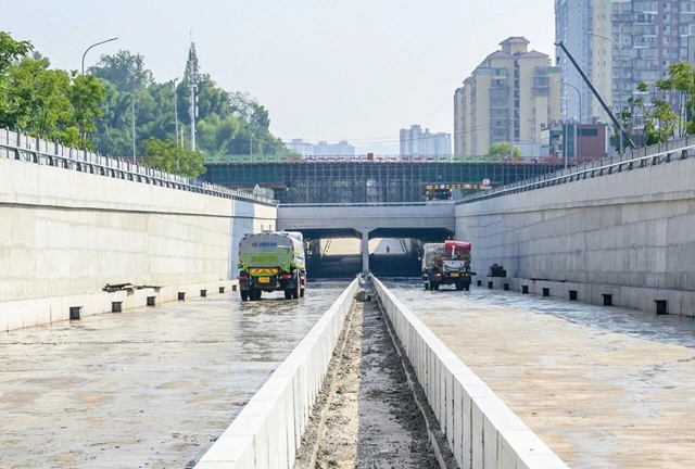车1.jpg
