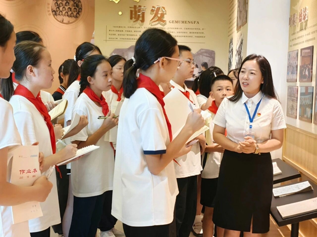 酒城良师 | 罗文燕:“幸福育人”, 让每一份成长都被温柔托举(图6) 燕6.jpg