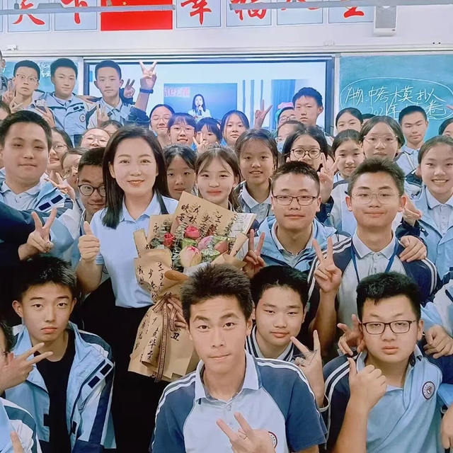 酒城良师 | 罗文燕:“幸福育人”, 让每一份成长都被温柔托举(图4) 燕4.jpg