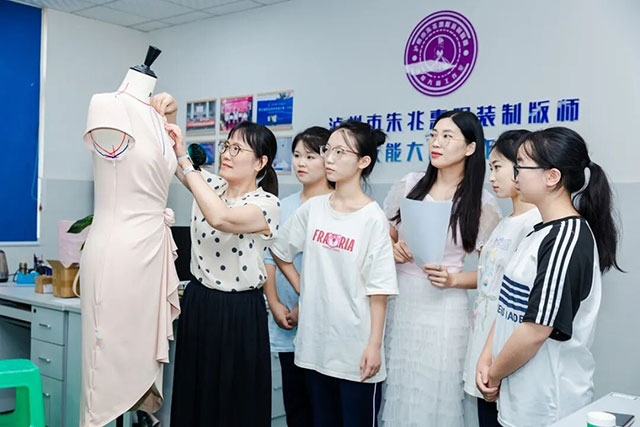 国家级职教赛事在泸开赛丨全国57支队伍、近700名学生同台竞技(图4) 4.jpg