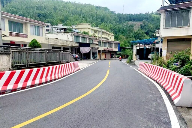 全长23.26公里,叙赤路大修工程完工通车(图1) 赤水1.jpg
