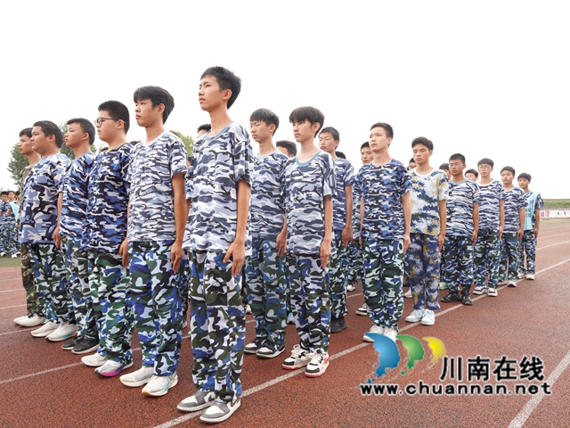 军姿练习2.JPG