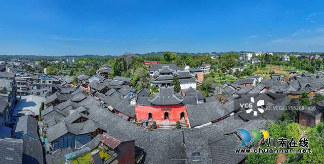 五景燃烟火 荔乡开盛境 三江涌新潮 合江启新程——谈谈合江五大消费场景深化路径(图2) 2.png