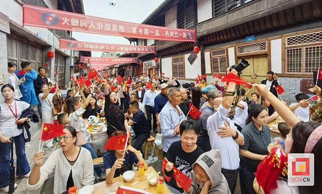 邂逅恐龙、梦回古衙、乐享乡宴!这个国庆,自贡多点开花热闹迎游客(图9) 9.jpg