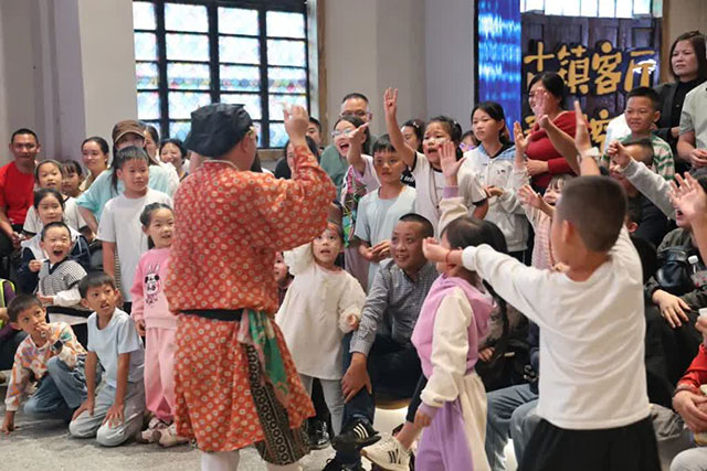 古蔺太平古镇:小丑、马戏、和一条街的笑声(图1) 1.jpg