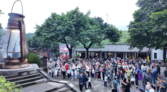 古蔺太平古镇:小丑、马戏、和一条街的笑声(图13) 13.jpg